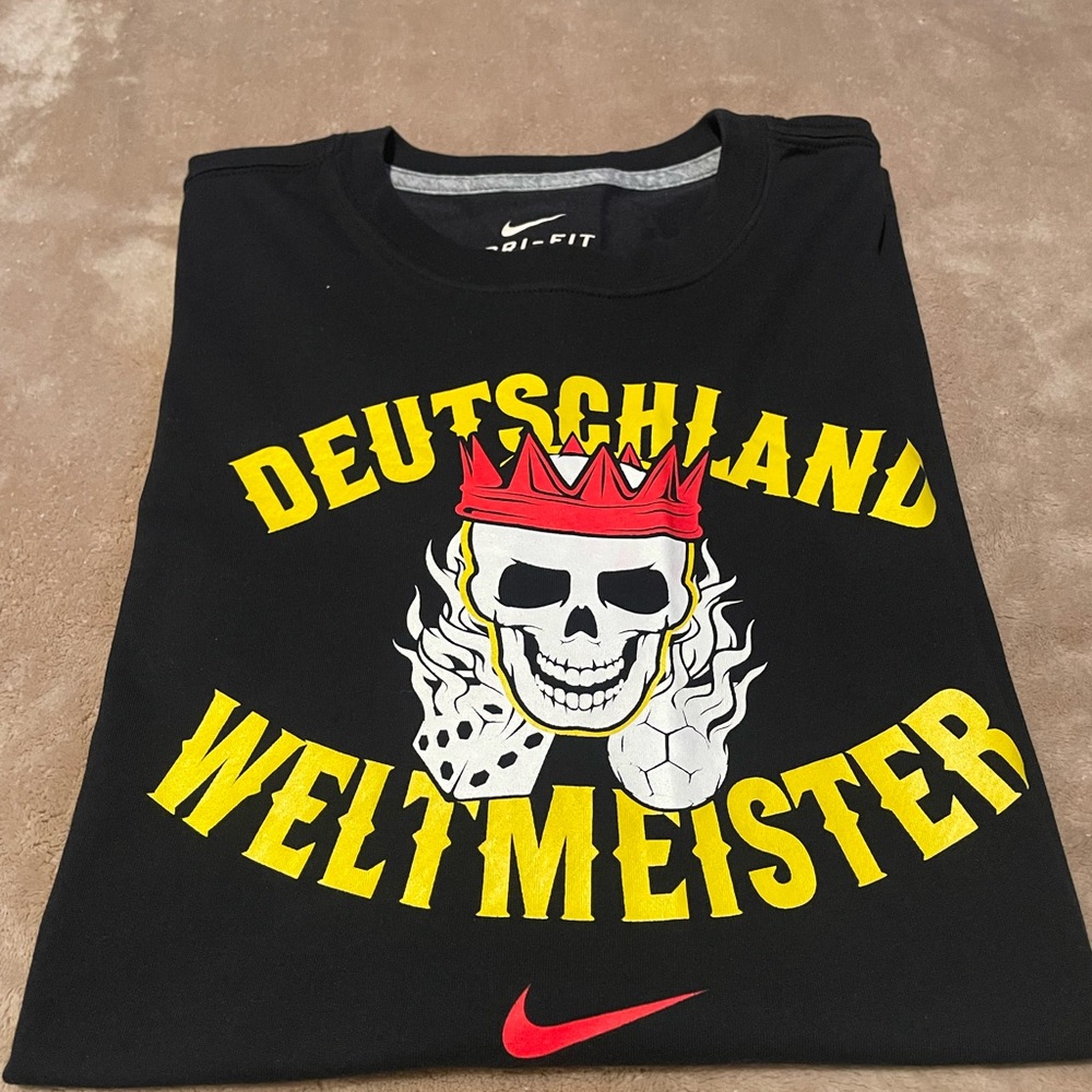 Nike Dri-FIT Black T-Shirt